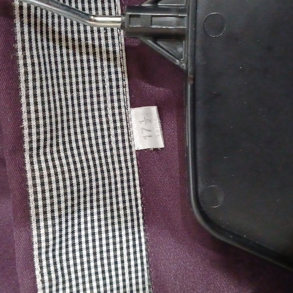 Men's Vitarelli sz 17.5 (XL) Dark Plum Long Slv Dress Shirt - Picture 7 of 7